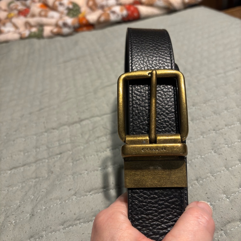 Men’s reversible Coach Belt 42 inch